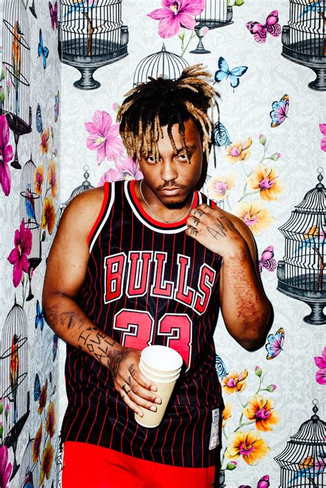 Use slide show button > support for portrait and landscape mode > optimized battery usage! Juice WRLD: unseen photos from the late rapper's NME cover ...