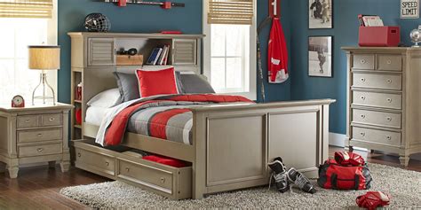 With our wide selection of bedroom sets, it makes it easy for your to get a bedroom set that fits your available space. Kids Belmar Gray 5 Pc Twin Bookcase Bedroom - Rooms To Go ...