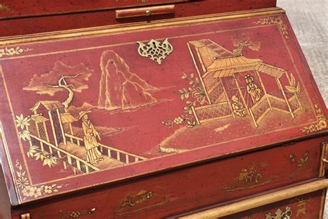 18th Century Lacquer And Gilt Chinoiserie Bureau Bookcase For Sale At