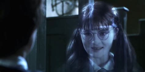 Moaning Myrtle è Il Personaggio Più Tragico Della Serie Harry Potter Mex Alex