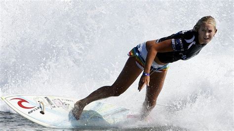 Pro Surfer Bethany Hamilton Looks For Bigger Waves