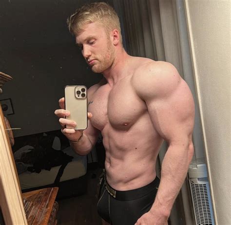 Muscle Worship On Twitter Rt Musclejacking Blonde Muscle Stud