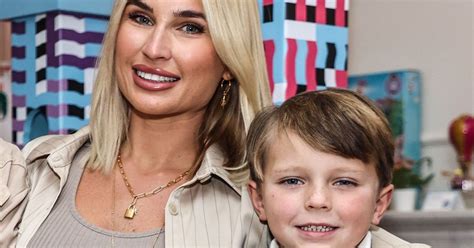 Billie Faiers Cried Over Jealous Sons Actions After