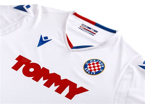 Download Hajduk Split 2020-21 Macron Home Kit | 20/21 Kits ...