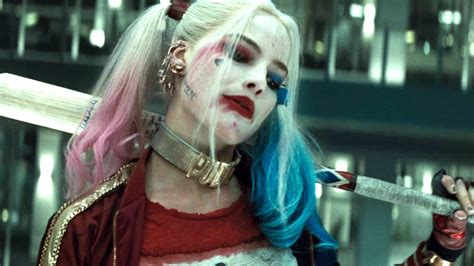 Arlequina (harley quinn, no original), cujo nome real é harleen frances quinzel, é uma vilã inimiga do batman no universo dc. Esquadrão Suicida 2 | Arlequina pode voltar para a ...