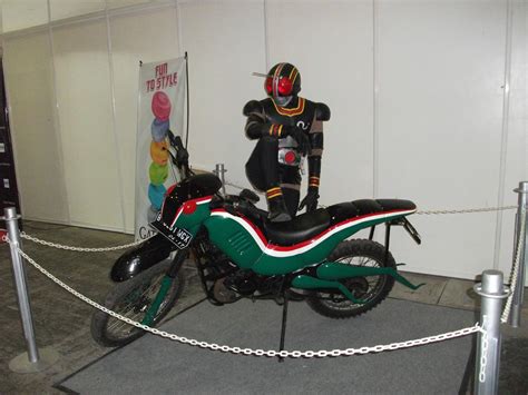 Serial televisi yang dikenal dengan kamen black rider itu, menceritakan seorang tokoh superhero asal jepang yang. Kumpulan Koleksi Foto Motor Satria Baja Hitam ~ Kumpulan ...