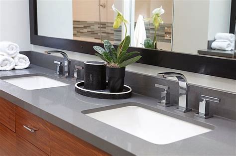 The oval shape, with its traditional styling. Choosing the Ideal Bathroom Sink for your Lifestyle