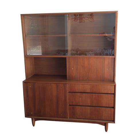 Check spelling or type a new query. Kroehler Mid-Century Modern China Cabinet | Chairish