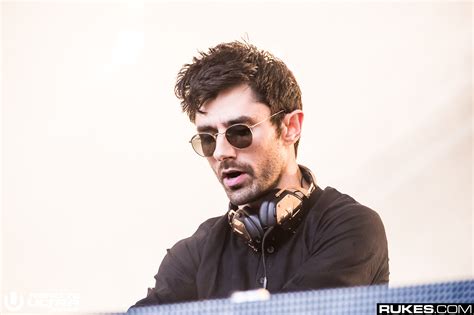 Kshmr Apologizes For Technical Difficulties During Amf Set Your Edm