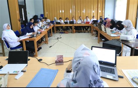Pelaporan pentaksiran sekolah rendah atau akronimnya ppsr ialah suatu pelaporan pentaksiran baharu rentetan daripada pentaksiran berasaskan sekolah rendah (pbs) yang untuk pengetahuan bersama, mulai tahun 2018, upsr masih dilaksanakan seperti biasa dan tidak dimansuhkan. Pengoptimalan Pencatatan dan Pelaporan Program Kusta dan ...
