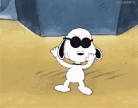 Snoopy Snoopy Dance Gif Snoopy Snoopy Dance Dancing Discover And