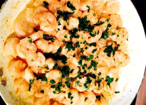 Colocar el ajo y después la cebolla. Camarones con crema | Recetas de comida mexicana, Recetas ...