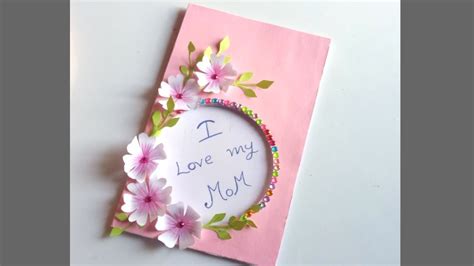 Try this flower pop up card for something mom is sure to really love and appreciate. DIY Mother's Day card / Mother's Day pop up card making ...