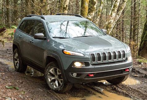 9 Reasons To Love The 2015 Jeep Cherokee Trailhawk