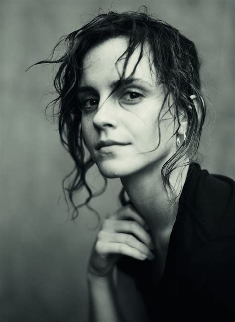 Э́мма шарло́тта дюэ́рр уо́тсон (англ. Emma Watson - Photoshoot for 2020 Pirelli Calendar