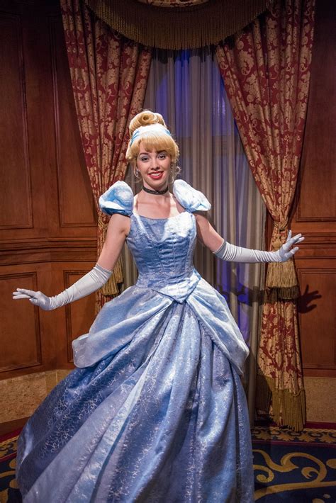 Cinderella At Magic Kingdom In The Walt Disney World Resort Meg And Her Camera Photography