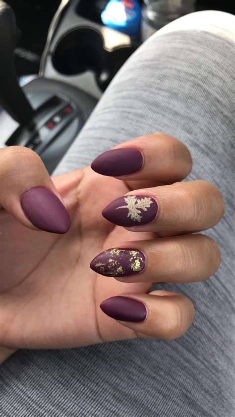 Autumn Nails With Gold