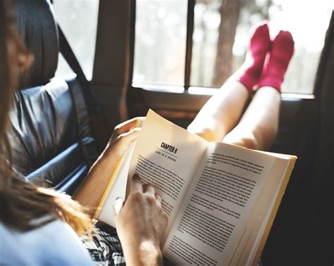 07 Sites That Will Pay You To Read Books | Geeks