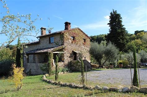 Von carrara über capalbio bis forte dei marmi, lucca, livorno, piombino oder grossetto, eine immobilie in der toskana zu kaufen bedeutet, sich in italien zu verlieben. Haus Kaufen in Toskana (Italien)