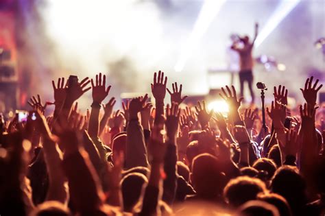9 Concert Tips And Tricks To Make Your Night More Fun Az Big Media