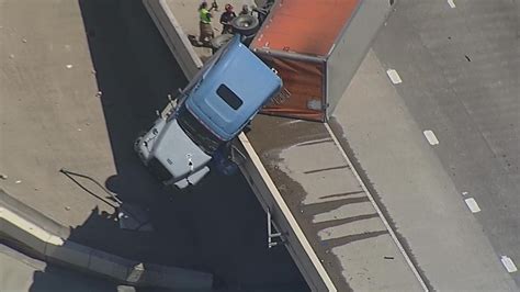 Allen Crash Semi Truck Driver Dies At Us 75 And W Bethany Drive