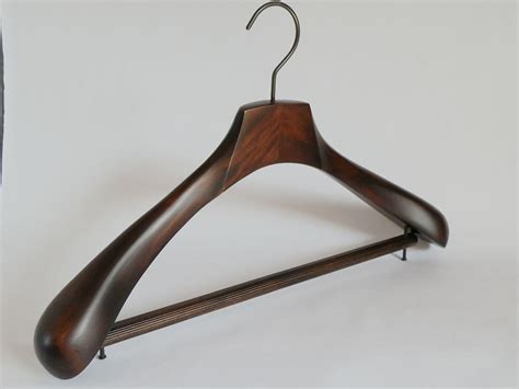12,904 likes · 6,428 talking about this. Suit hanger/Hangers and Racks/Laundry Products/Home and Garden