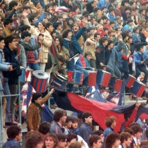 Jun 06, 2021 · il cantante enrico ruggeri ha debuttato in serie d con la squadra del sona coronando il suo sogno. Gli anni '70 allo stadio - la Repubblica