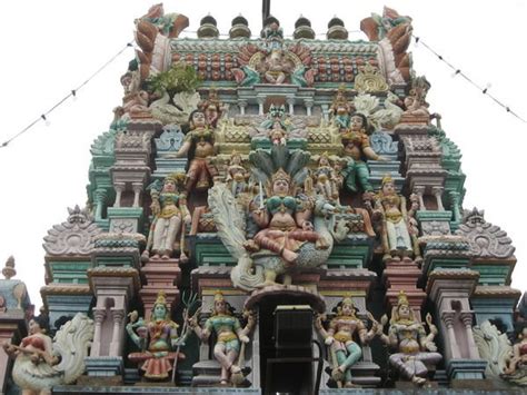 Time for me to leave west malaysia … planning on booking a hotel room in malaysia? Oldest Hindu temple, Georgetown | Photo