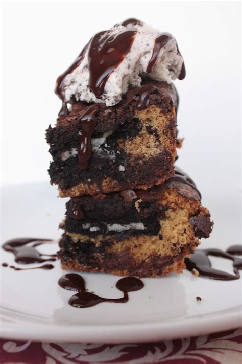 Momma Hen S Kitchen Chocolate Chip Cookie And Oreo Fudge Brownie Bars