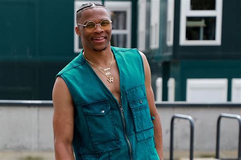The oklahoma city thunder point guard's talents got him onto the nba hardwood, but it's his innate sense of style that's garnered him. Russell Westbrook Fashion 2019 / Russell Westbrook Best ...