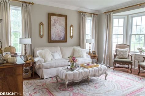 20 Rooms That Will Make You Rethink French Country Decor Apartment