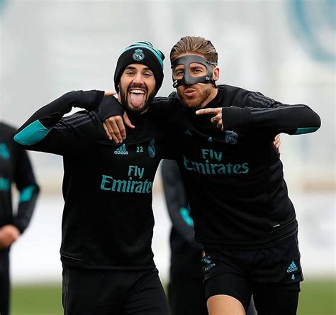 Real Madrid Star Sergio Ramos Kitted Out With Protective 3d Printed