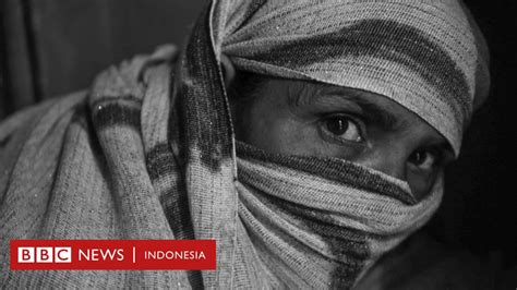 Kehidupan Warga Kasta Rendah Di India Yang Membersihkan Kotoran Manusia