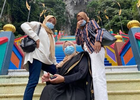 Pertama, kasus tertangkapnya tora sudiro dan mieke. Isu Mira Filzah hangat di media sosial, 'view' dalam tren ...