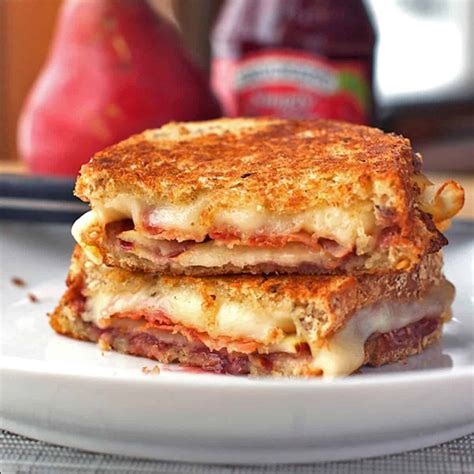 Grilled Cheese Bacon Sandwich