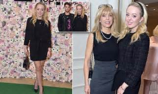 Tiffany Trump Attends NY Charity Fashion Show With Her Mom Daily Mail Online