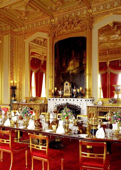 See more ideas about windsor castle, castle, inside windsor castle. State Dining Room at Windsor Castle, UK (With images ...