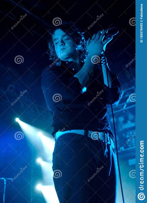 Keane Tom Chaplin During The Concert Editorial Image Image Of