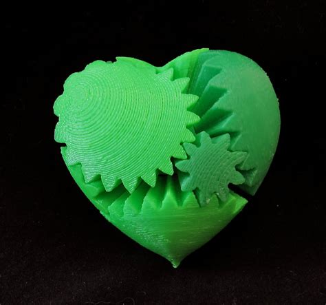 Nerdy Fun 3d Printed Desk Toy Rotating Gear Heart By Carrythewhat