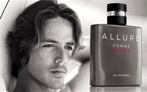 For a 2012 release, this smells like it came straight out of the 90's. Chanel Allure Homme Sport Eau Extrême (2012): Fronted by ...