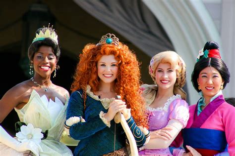 Tiana Merida Rapunzel Mulan Disney World Princess Disney Princesses And Princes Disney