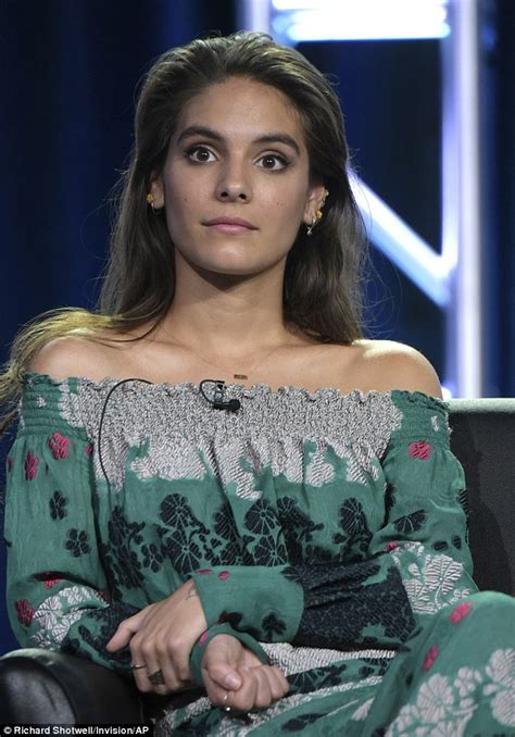 Caitlin Stasey Posts Bizarre Snap Of Herself With A Free Download Nude Photo Gallery