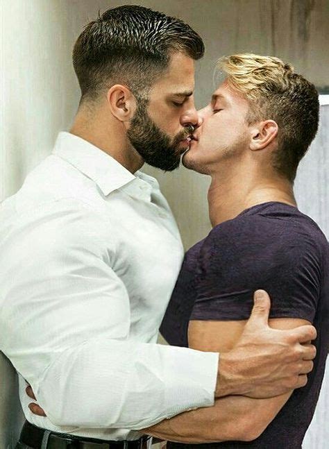 Like Them Love Is In The Air Men Kissing Gay Guys