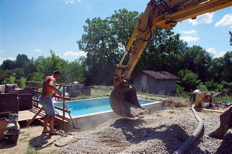 Construire Sa Piscine Soi Même Prix étapes Avantages Et