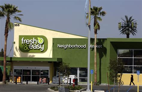 Fresh And Easy Closing 30 Stores In Southern California La Times