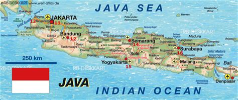 Kebudayaan daerah di provinsi jawa barat lebih dipengaruhi oleh dua kebudayaan utama, yaitu kebudayaan sunda dan kebudayaan cirebon. Nama -nama provinsi dan Baju adat Indonesia | Be diffrent