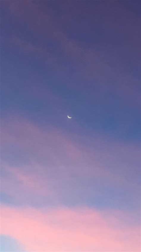 A moon of pastel colors | Pastel color wallpaper, Pastel sunset, Pastel sky