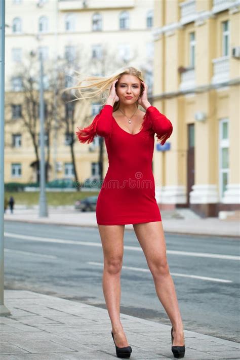 Bautiful Blonde In Red Dress Stock Image Image Of Lady Human 135139135