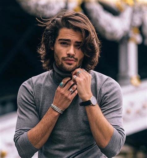 And we are search 10 best mens haircuts for round faces ideas totally you needed. round-face-hairstyles-for-men | Long hair styles men, Medium length hair men, Medium length hair ...