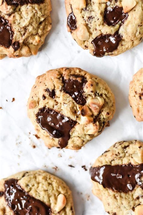 These eggless chocolate chip cookies are just as delicious and tender as their eggy counterparts. Eggless Chocolate Chip Cookies | Recipe | Chocolate chip cookies, Vegan chocolate chip cookies ...
